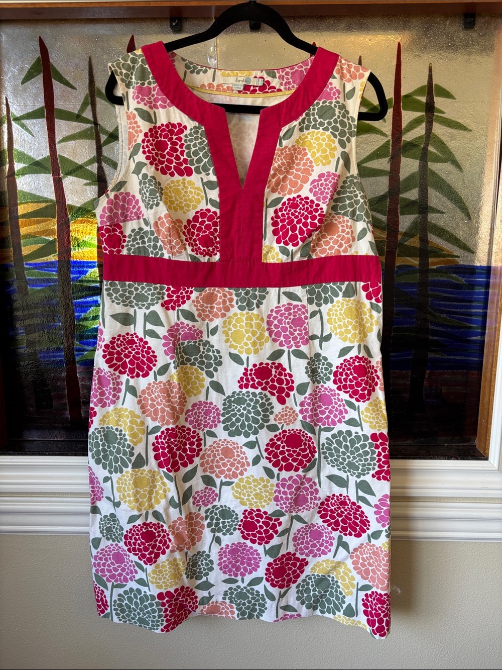 Boden Zinnia Floral Dress with Pink Trim, zipper closure